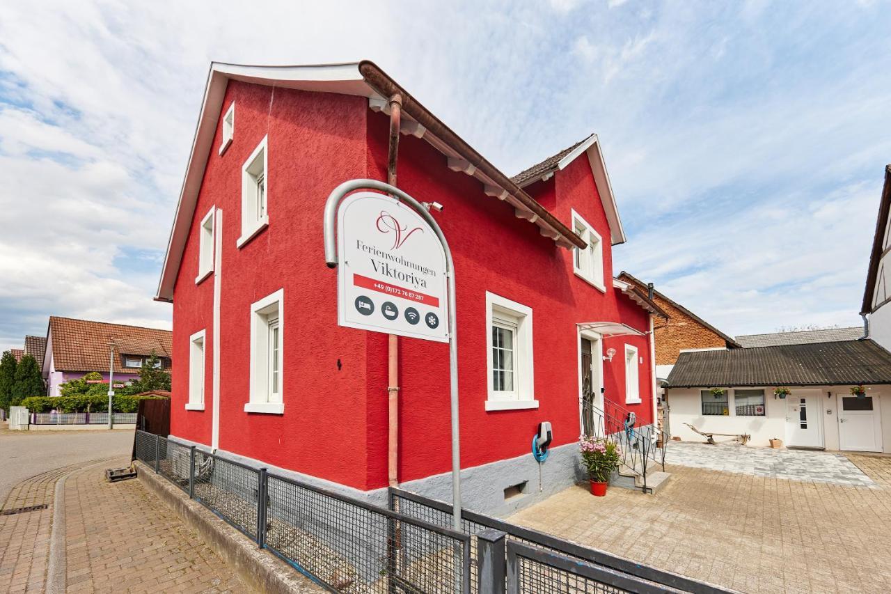 Gaestehaus Viktoriya Nur Wenige Minuten Zum Europa-Park รูสท์ ภายนอก รูปภาพ